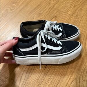Old Skool Shoe
Lifestyle, Original Icon, Suede, Canvas